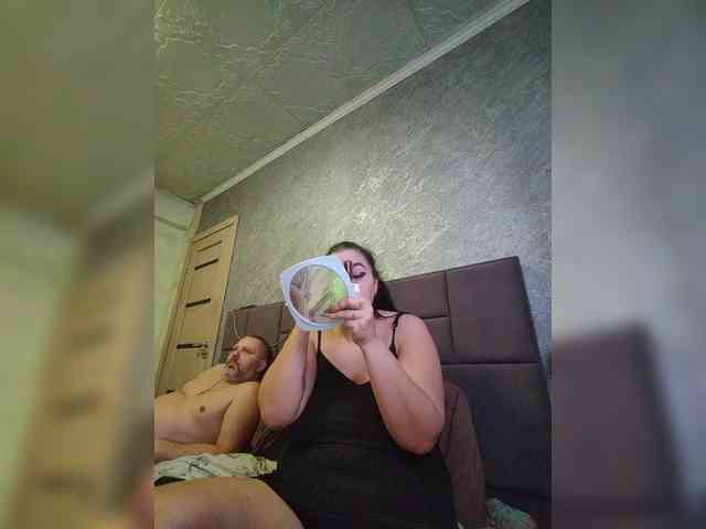 Cleopatra1990 webcam