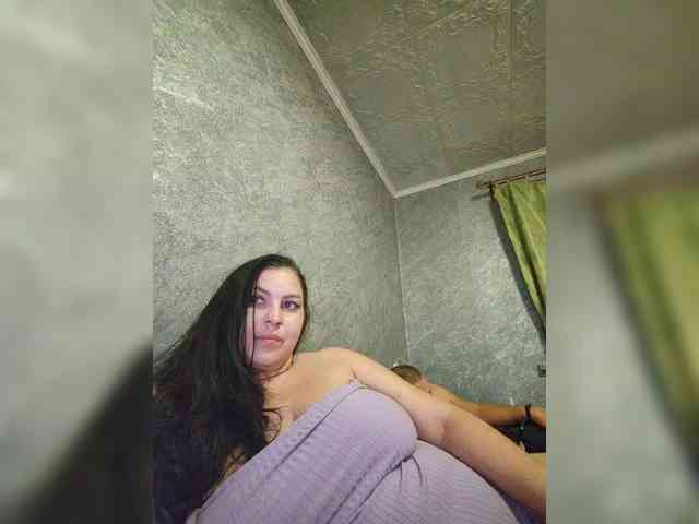 Cleopatra1990 webcam