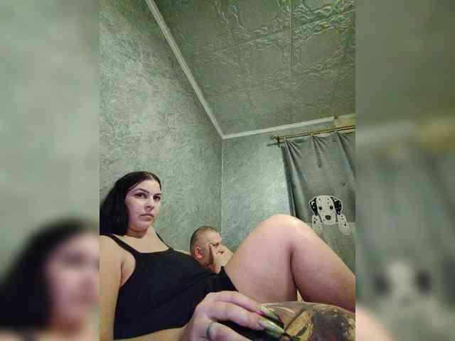 Cleopatra1990 webcam