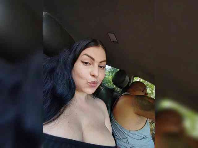 Cleopatra1990 webcam