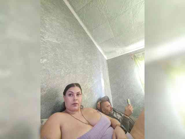 Cleopatra1990 webcam