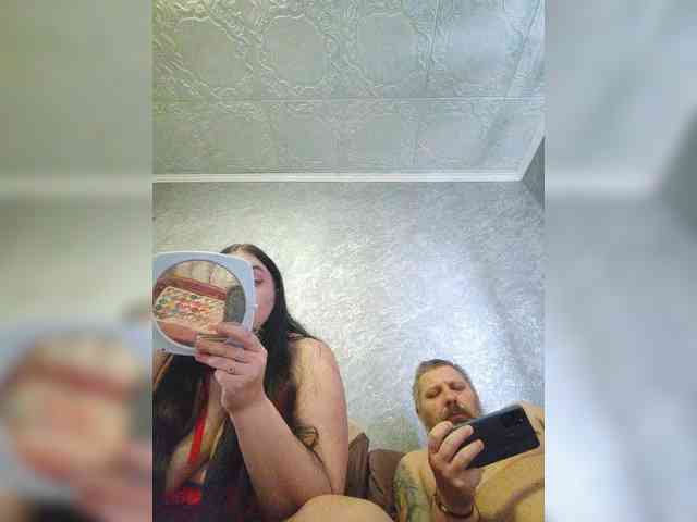 Cleopatra1990 webcam