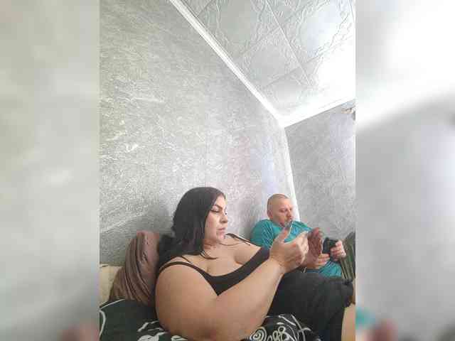 Cleopatra1990 webcam