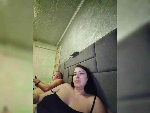 Cleopatra1990 webcam