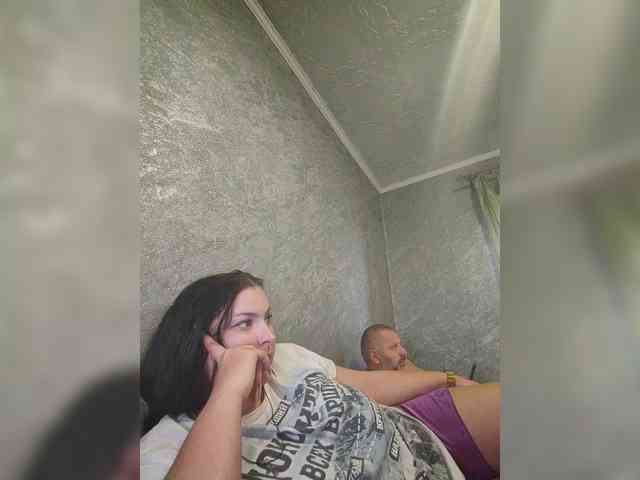 Cleopatra1990 webcam