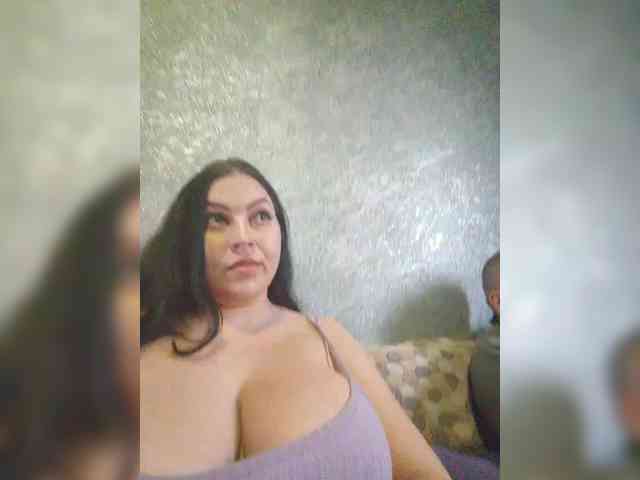 Cleopatra1990 webcam