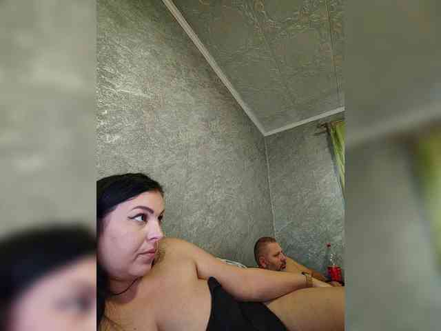 Cleopatra1990 webcam