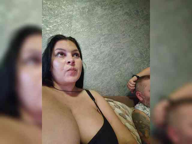 Cleopatra1990 webcam