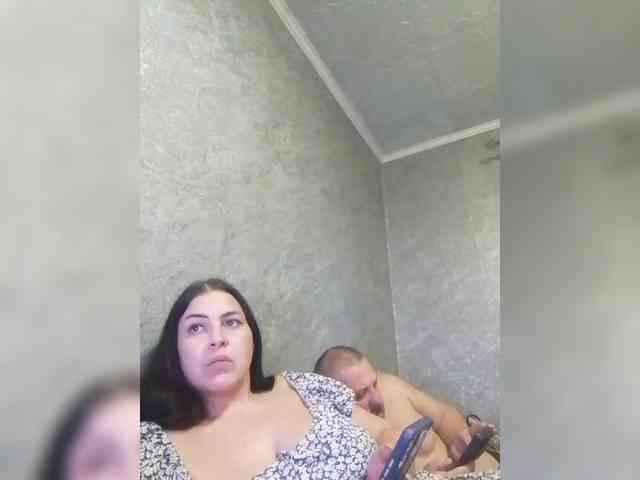 Cleopatra1990 webcam