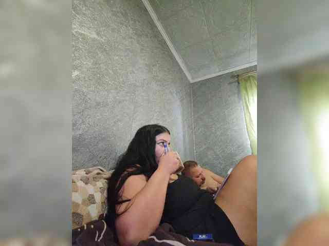 Cleopatra1990 webcam