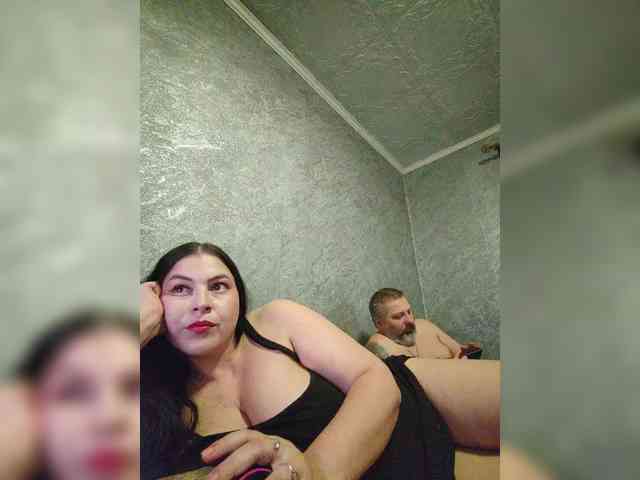 Cleopatra1990 webcam