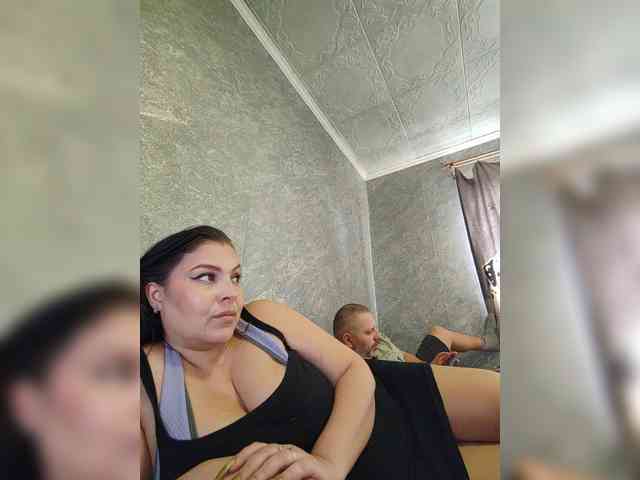 Cleopatra1990 webcam