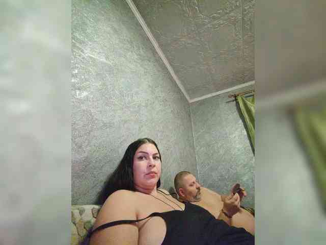 Cleopatra1990 webcam