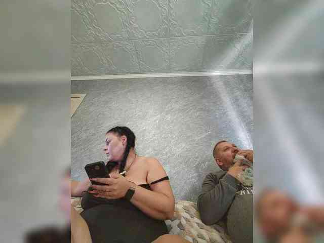 Cleopatra1990 webcam