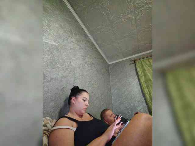 Cleopatra1990 webcam