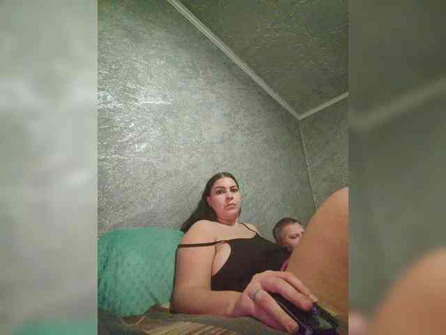 Cleopatra1990 webcam