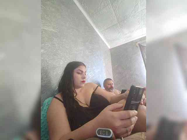 Cleopatra1990 webcam