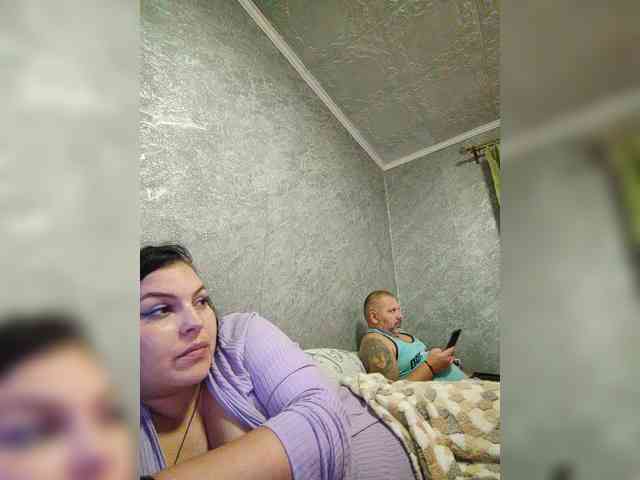 Cleopatra1990 webcam