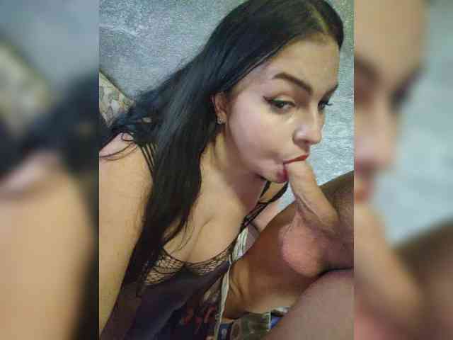 Cleopatra1990 webcam