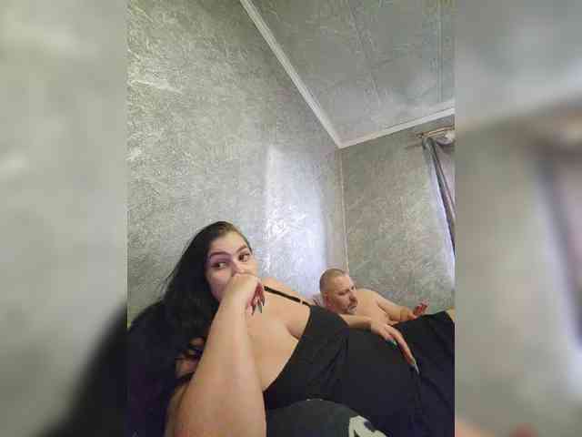 Cleopatra1990 webcam