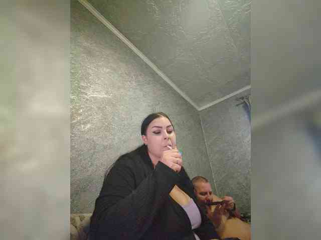 Cleopatra1990 webcam