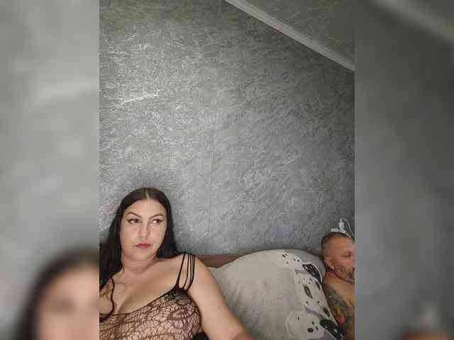 Cleopatra1990 webcam