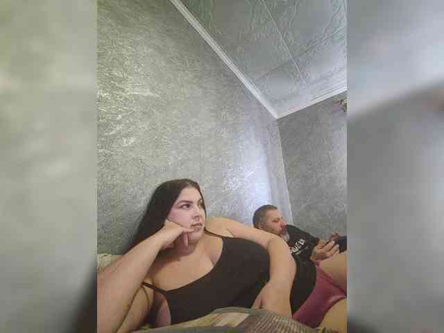 Cleopatra1990 webcam