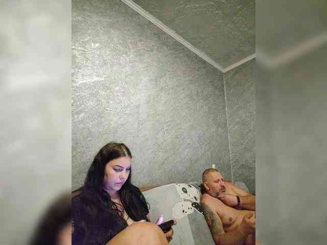 Cleopatra1990 webcam