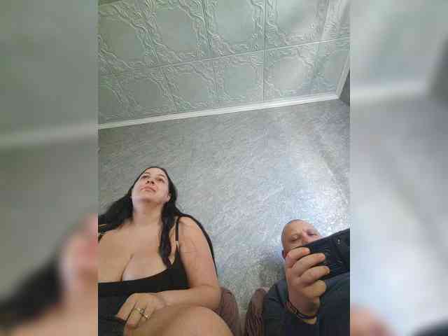 Cleopatra1990 webcam