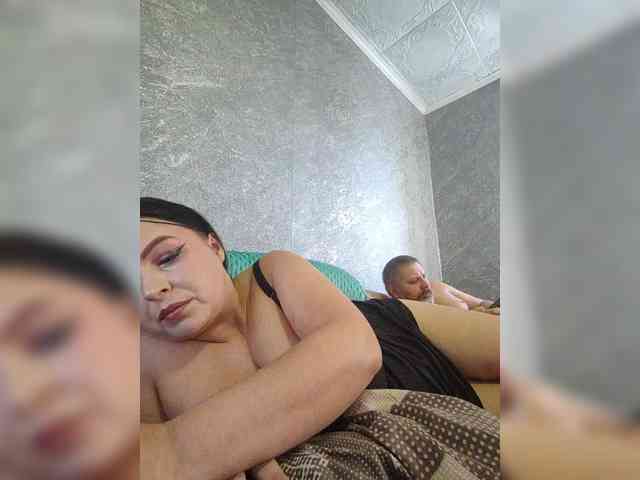 Cleopatra1990 webcam