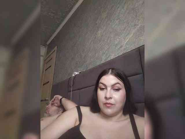 Cleopatra1990 webcam