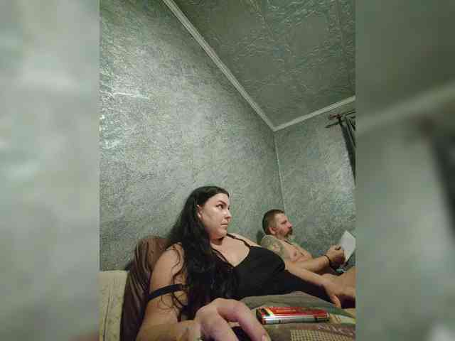 Cleopatra1990 webcam