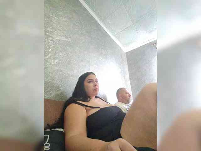 Cleopatra1990 webcam