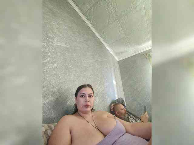 Cleopatra1990 webcam