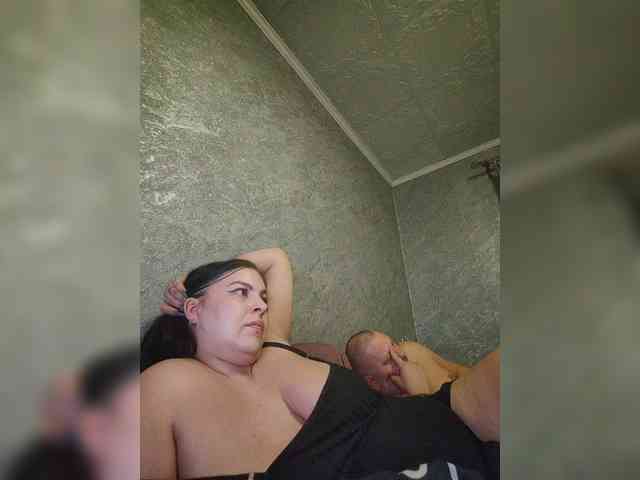 Cleopatra1990 webcam