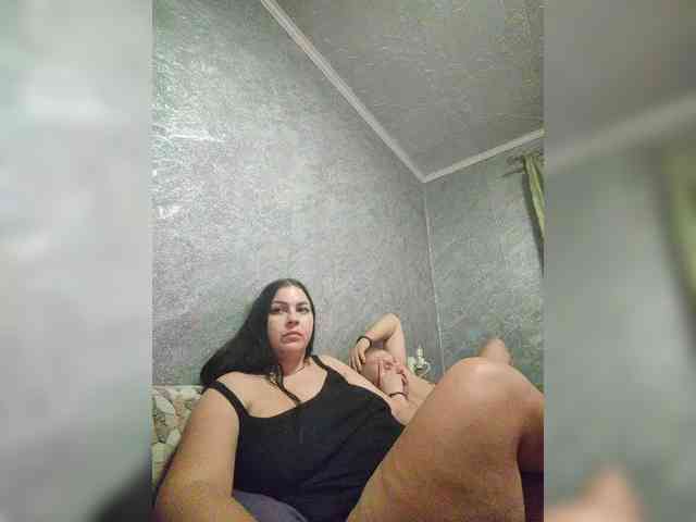 Cleopatra1990 webcam