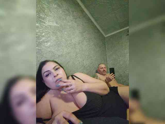 Cleopatra1990 webcam