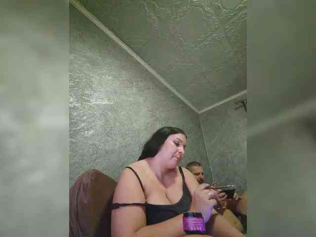 Cleopatra1990 webcam