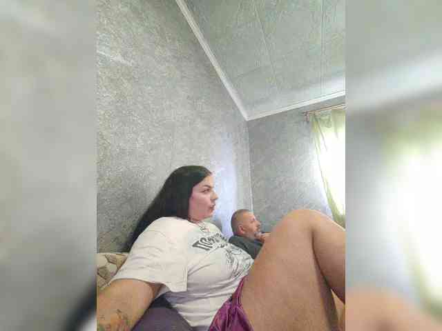 Cleopatra1990 webcam