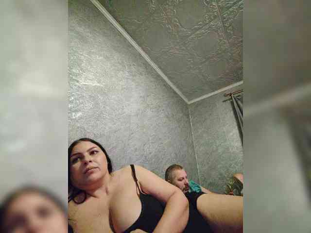 Cleopatra1990 webcam