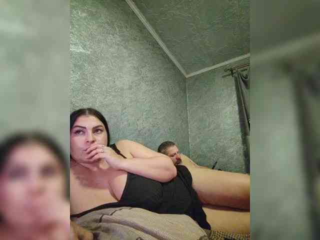 Cleopatra1990 webcam