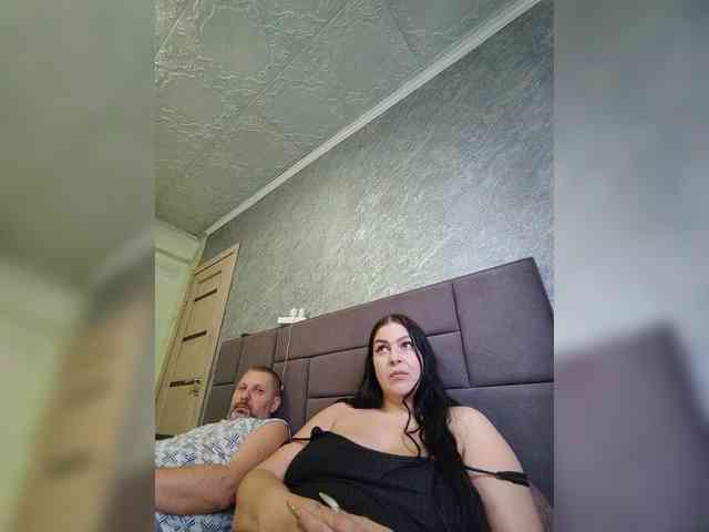 Cleopatra1990 webcam