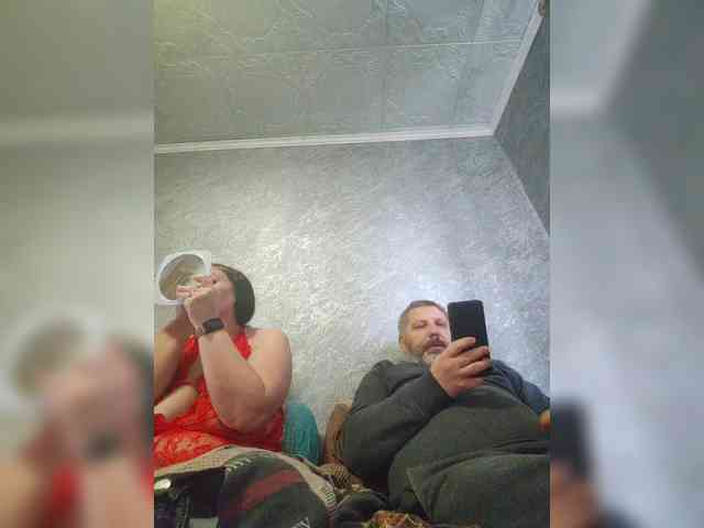 Cleopatra1990 webcam