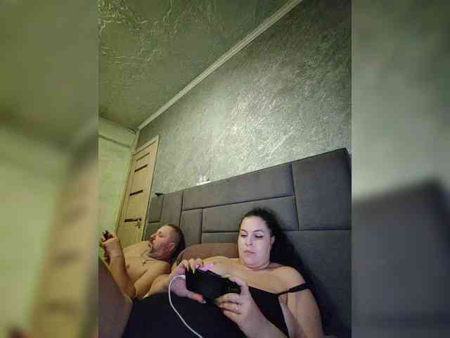 Cleopatra1990 webcam