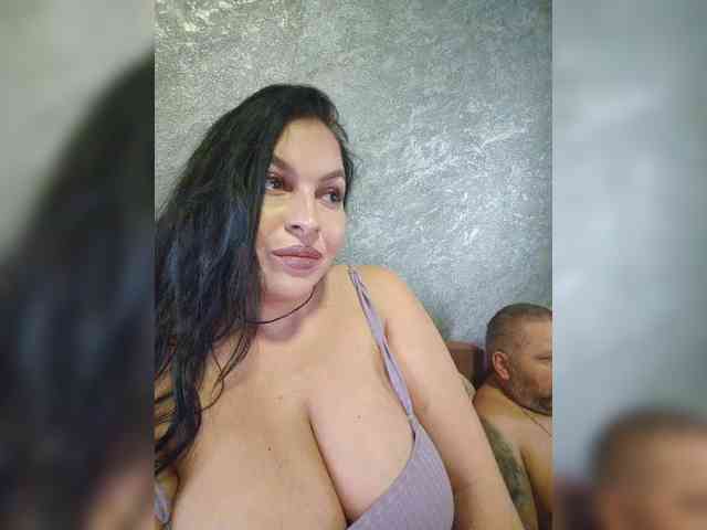 Cleopatra1990 webcam