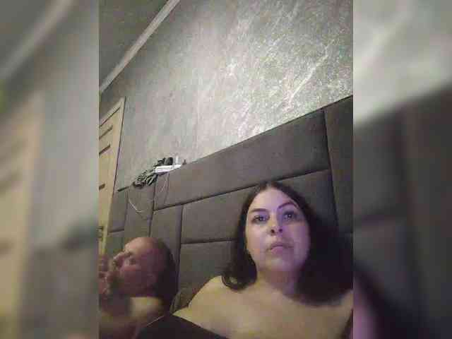 Cleopatra1990 webcam