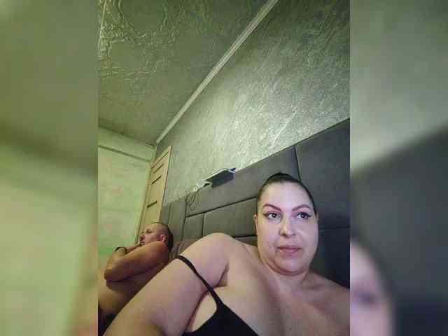 Cleopatra1990 webcam