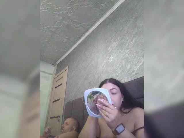 Cleopatra1990 webcam