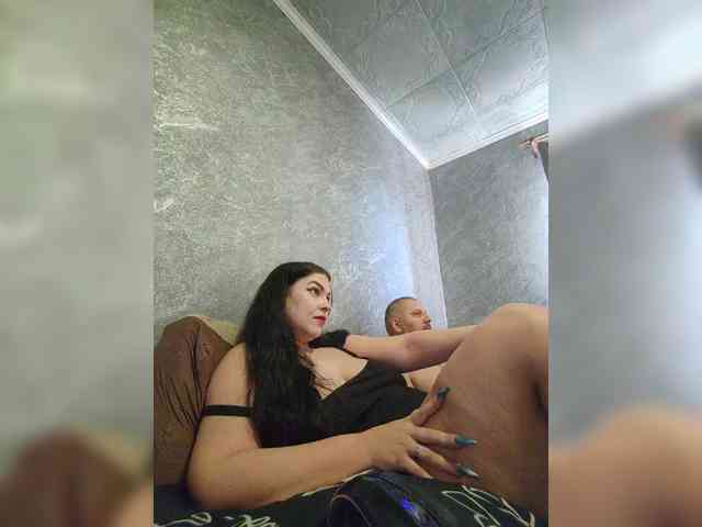 Cleopatra1990 webcam