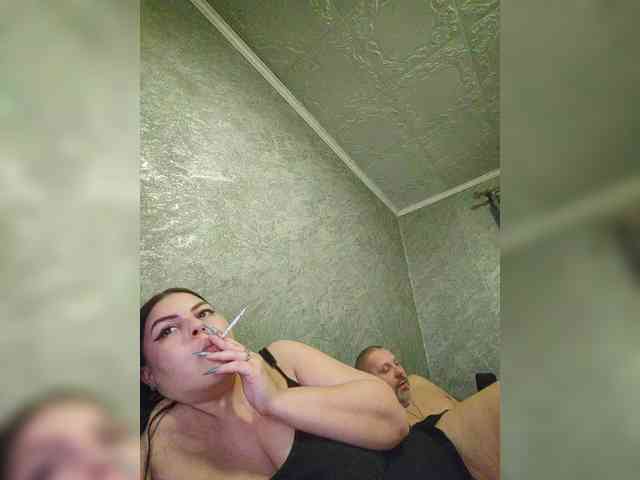 Cleopatra1990 webcam